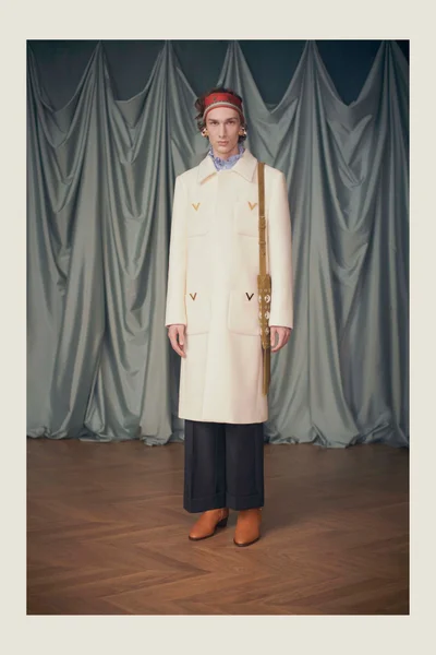 Look 12